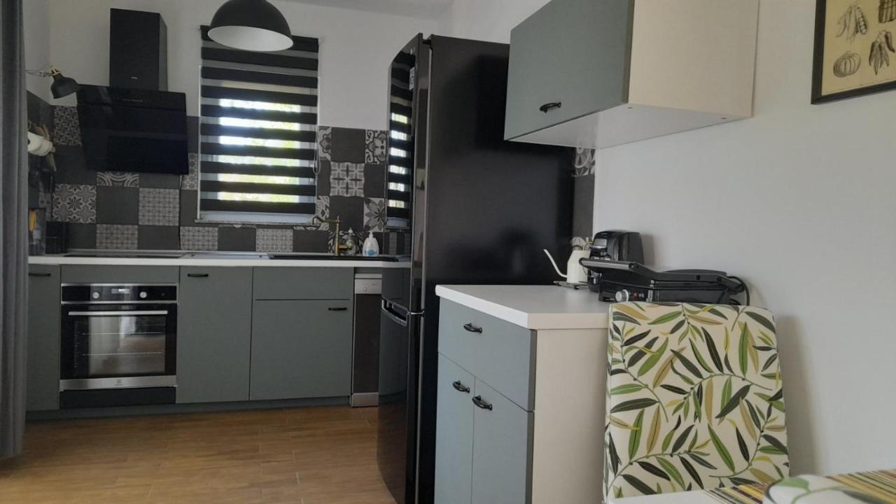 Apartments & Room Danijel Pinezići Esterno foto